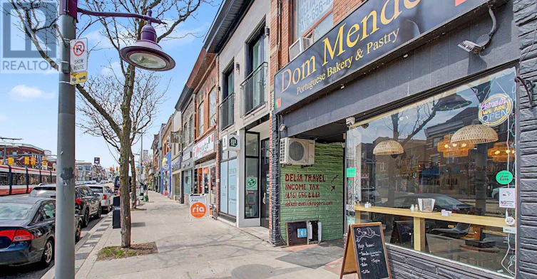 2-226 Lauder Avenue, Toronto, ON, M6E 3H4 - 21