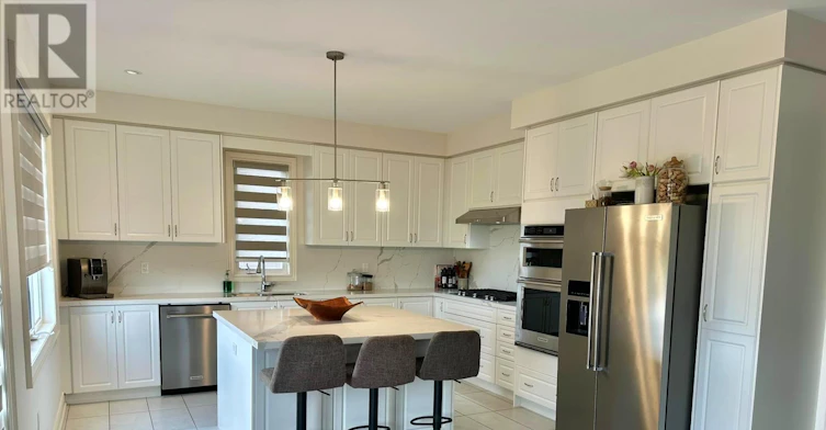 16 Trailbank Gardens, Hamilton, ON, L8B 1Y5 - 8