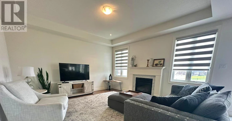 16 Trailbank Gardens, Hamilton, ON, L8B 1Y5 - 12