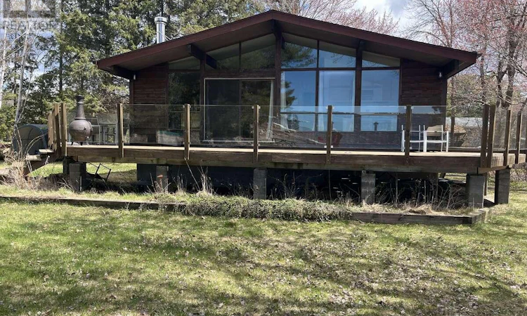 16 Leaside Drive