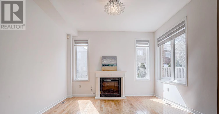 137 Laramie Crescent, Vaughan, ON, L6A 0R1 - 8