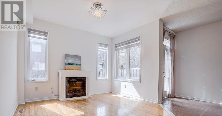 137 Laramie Crescent, Vaughan, ON, L6A 0R1 - 7