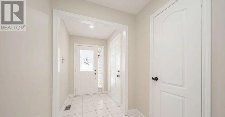 46 Velvet Grass Lane, Brampton, ON, L6R 1W1 - 2