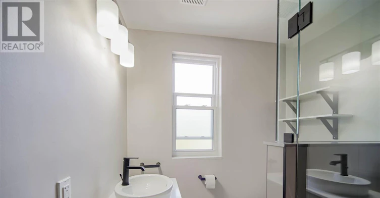 307 Old Weston Road, Toronto, ON, M6N 3A7 - 8