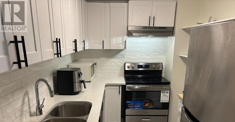 LOWER LEVEL-86 Loggers Grove, London, ON, N5W 6G5 - 9