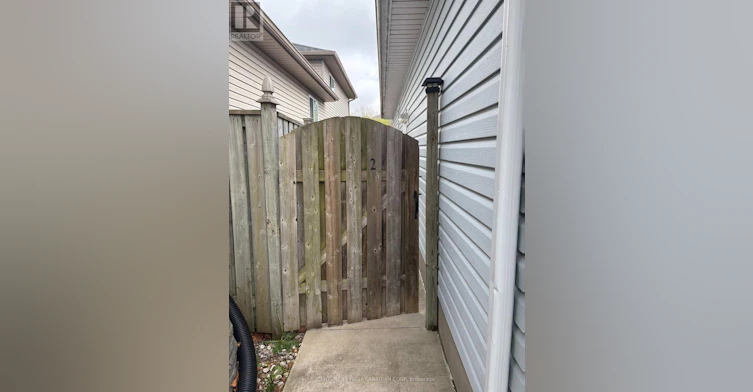 LOWER LEVEL-86 Loggers Grove, London, ON, N5W 6G5 - 23