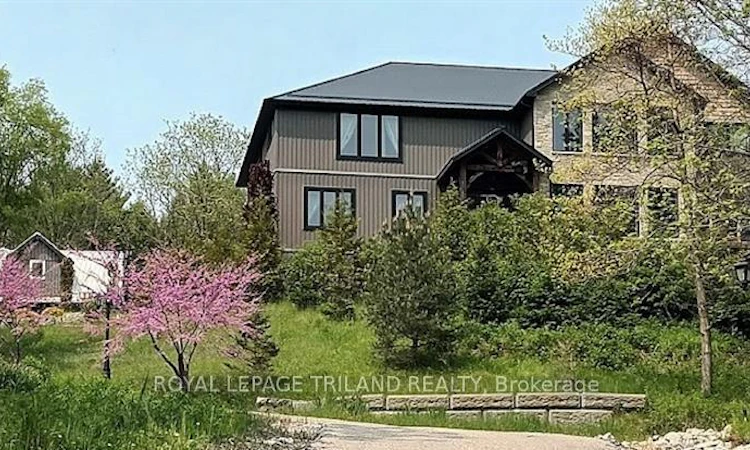 4118 Thomas Road