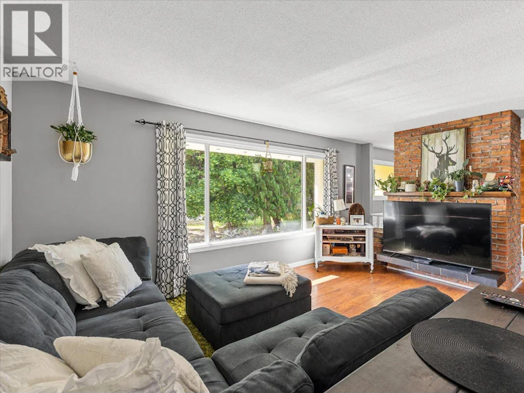 4671 Fordham Road, Kelowna, BC, V1W 1P1 - 4
