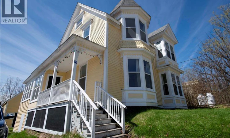 15 Allison Avenue