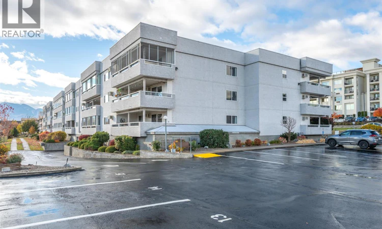 203-2477 Ingram Road