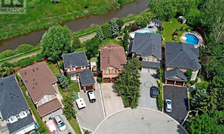 1169 Barnswallow Court