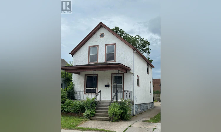 4688 Ryerson Crescent