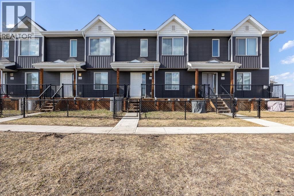 212-401 Athabasca Avenue, Fort Mcmurray, AB, T9J 1H4