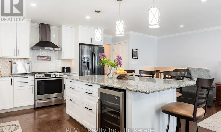 9 Amberwood Court