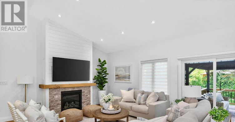 15 Pinecone Avenue, Tiny, ON, L9M 0J2 - 20