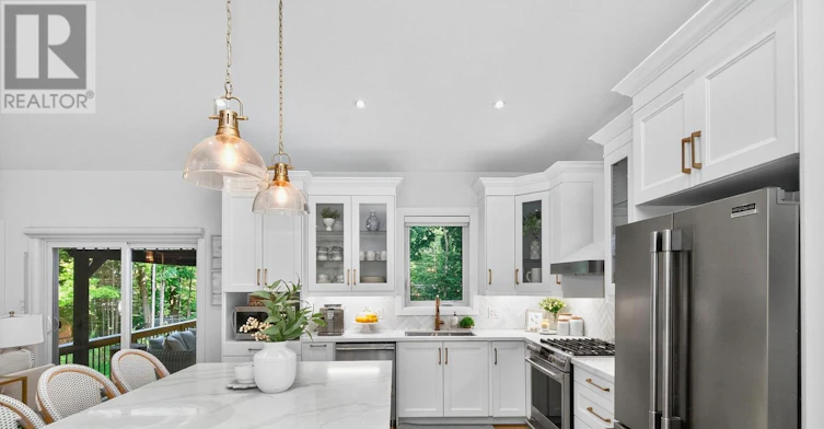 15 Pinecone Avenue, Tiny, ON, L9M 0J2 - 11
