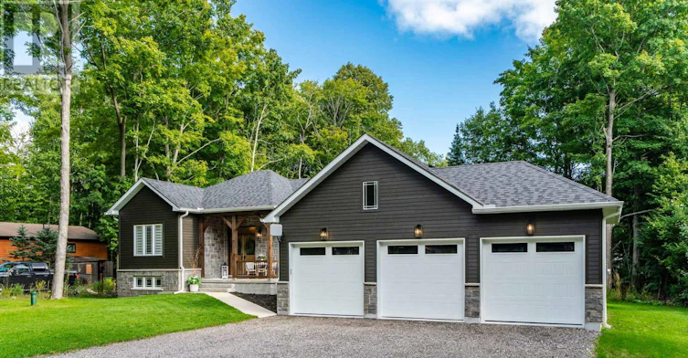 15 Pinecone Avenue, Tiny, ON, L9M 0J2