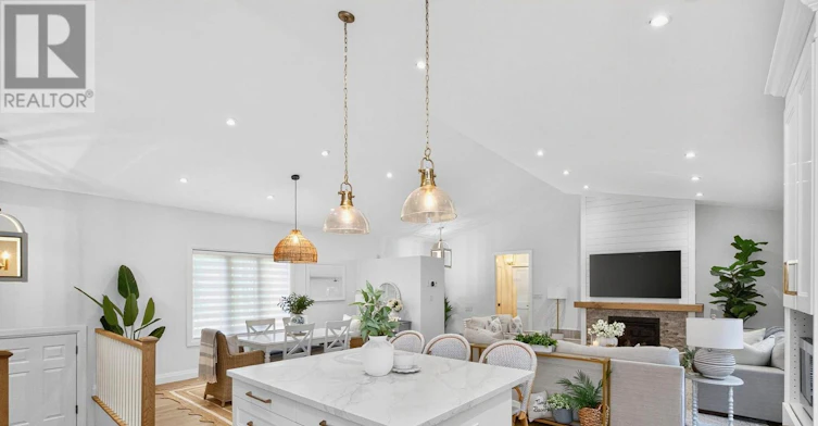 15 Pinecone Avenue, Tiny, ON, L9M 0J2 - 15