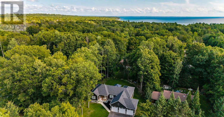 15 Pinecone Avenue, Tiny, ON, L9M 0J2 - 4