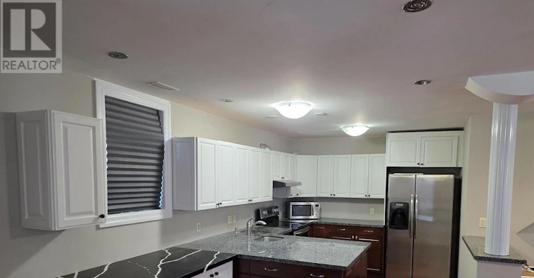 12 Fabrizio Court, Whitby, ON, L1M 2J1
