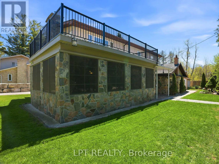 9996 Huron Street, Lambton Shores, ON, N0M 2L0 - 7