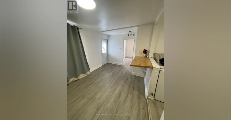 1-563 Union Street, Kingston, ON, K7M 2H5 - 3