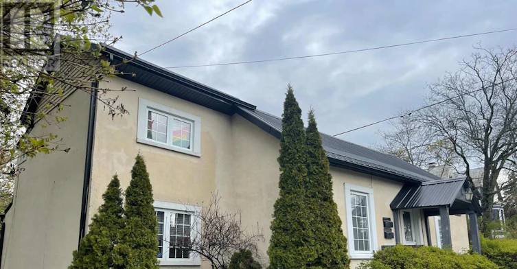 1-563 Union Street, Kingston, ON, K7M 2H5 - 2