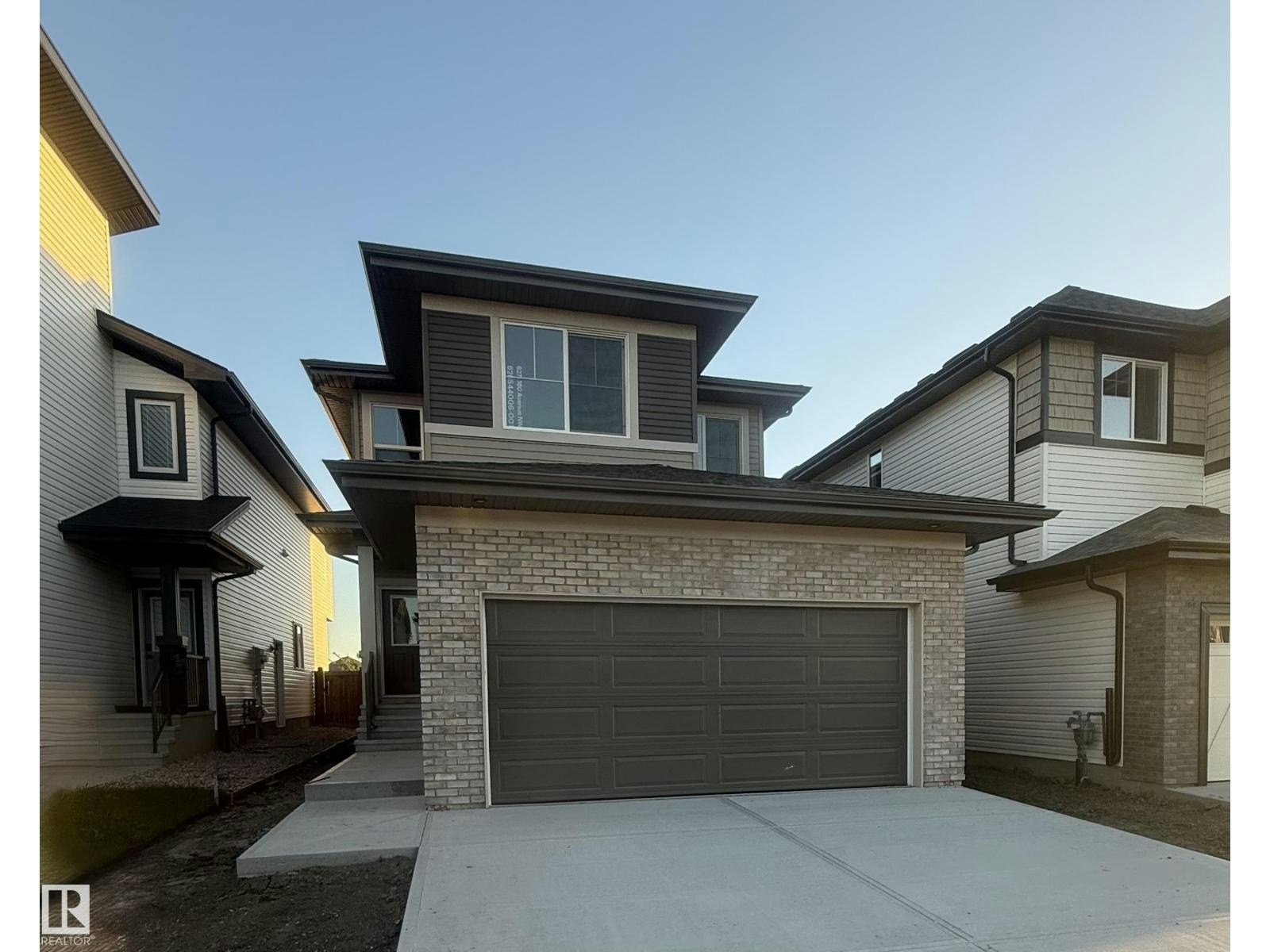 6271 180 Avenue NW, Edmonton, AB, T5Y 4L8