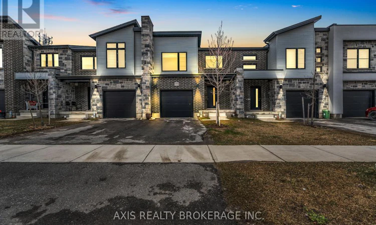 2978 Turner Crescent