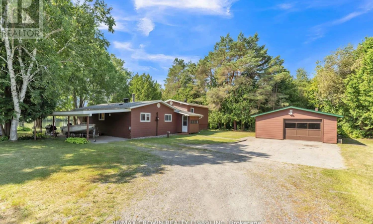 796 Lalande Road