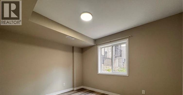 E01-44 Walnut Street, Kitchener, ON, N2G 1P6 - 4