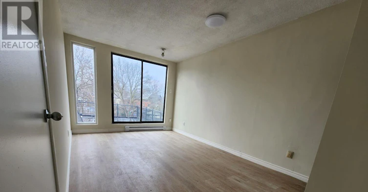 3-558 Spadina Crescent, Toronto, ON, M5S 2J9 - 8