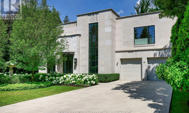 20 Forest Glen Crescent