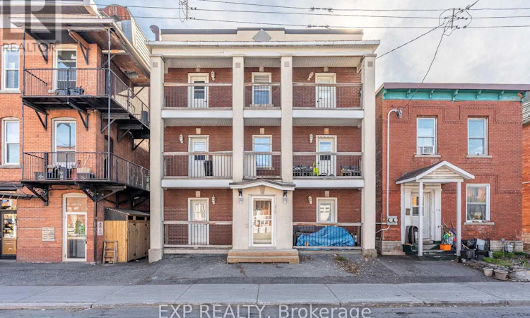 118 Rochester Street