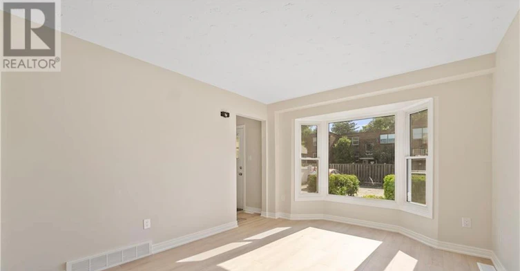 1-6344 Drummond Road, Niagara Falls, ON, L2G 4M9 - 10