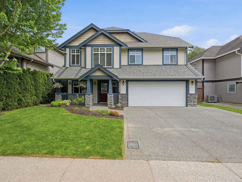 35465 Nakiska Court, Abbotsford BC V3G 1J6