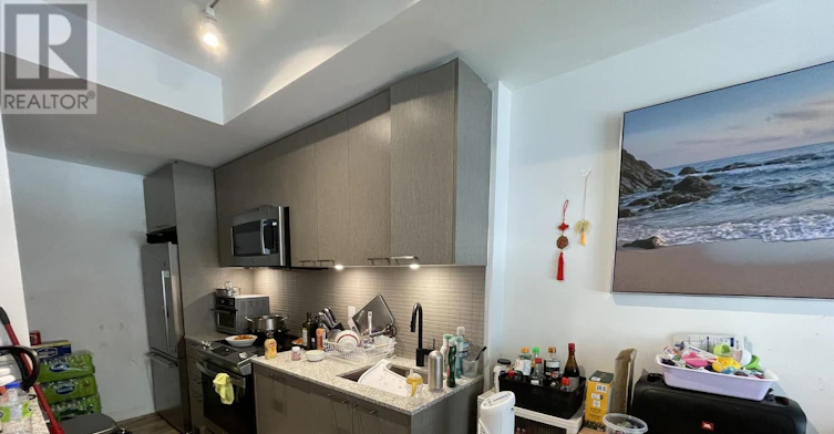 TH21-40 Ed Clark Gardens, Toronto, ON, M6N 0B5 - 3