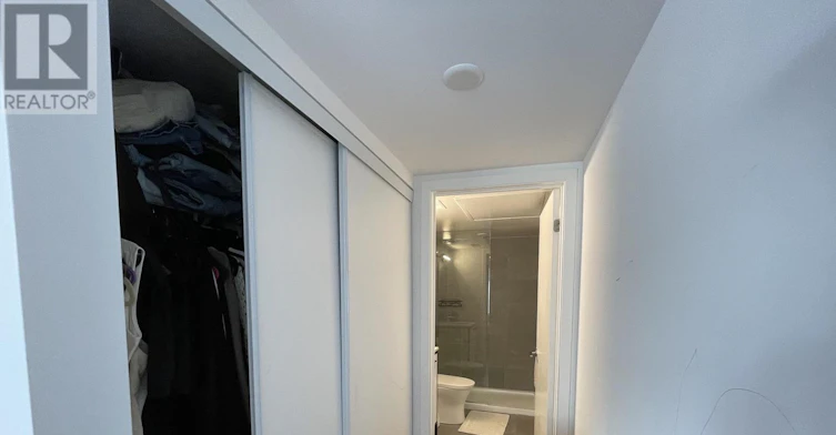 TH21-40 Ed Clark Gardens, Toronto, ON, M6N 0B5 - 11