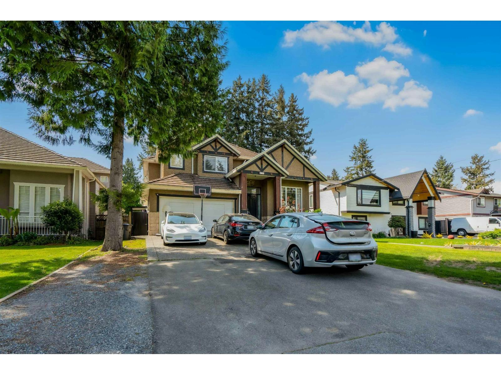 6753 134a Street, Surrey, BC, V3W 5W2