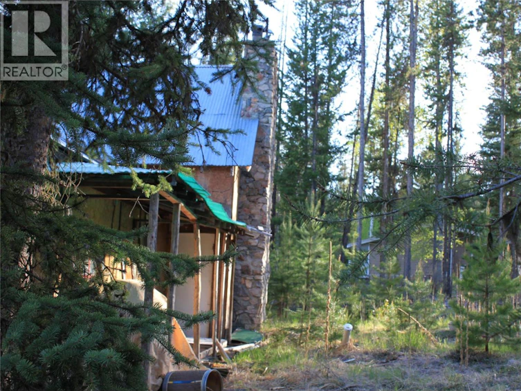 3558 Princeton Summerland Road, Princeton, BC, V0X 1W0 - 9