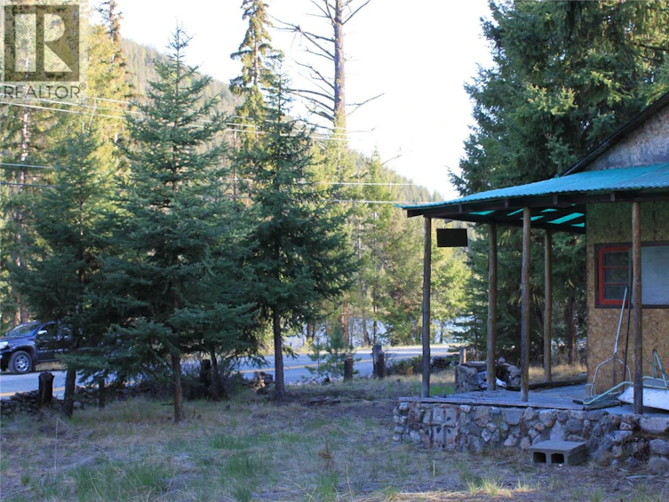 3558 Princeton Summerland Road, Princeton, BC, V0X 1W0 - 2