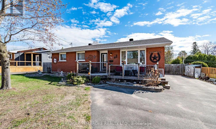 70 Selkirk Street