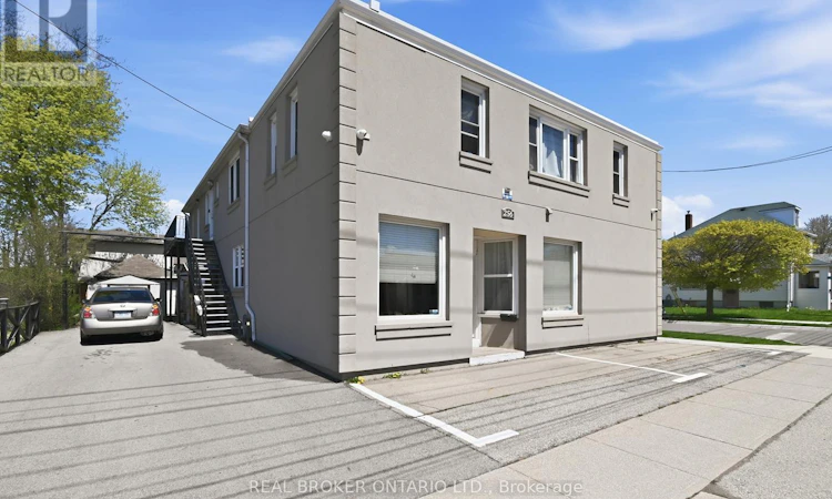 256 Lincoln Street