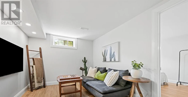 2-2061 Featherston Drive, Ottawa, ON, K1H 6R1 - 3