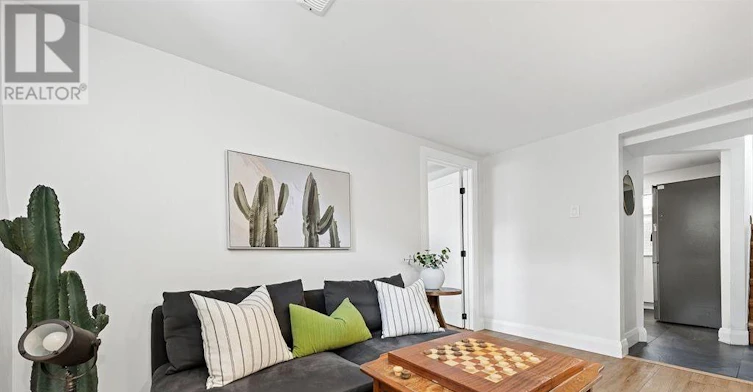 2-2061 Featherston Drive, Ottawa, ON, K1H 6R1 - 4