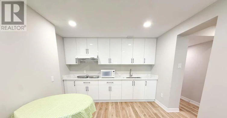 188 Olive Avenue, Toronto, ON, M2N 4P4 - 4