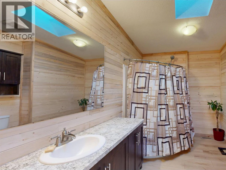 6480 Messner Road, 100 Mile House, BC, V0K 2E3 - 14