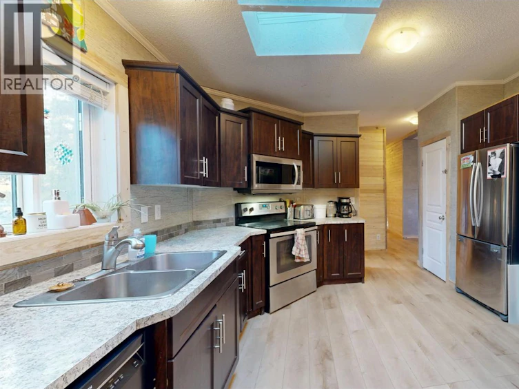 6480 Messner Road, 100 Mile House, BC, V0K 2E3 - 6