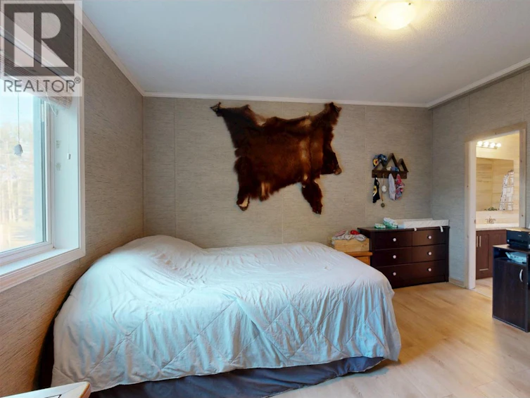 6480 Messner Road, 100 Mile House, BC, V0K 2E3 - 12