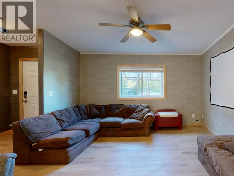 6480 Messner Road, 100 Mile House, BC, V0K 2E3 - 11